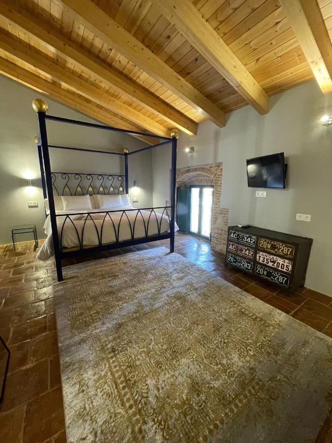 Hotel Rural La Casa De Carlota Монтанчес Экстерьер фото