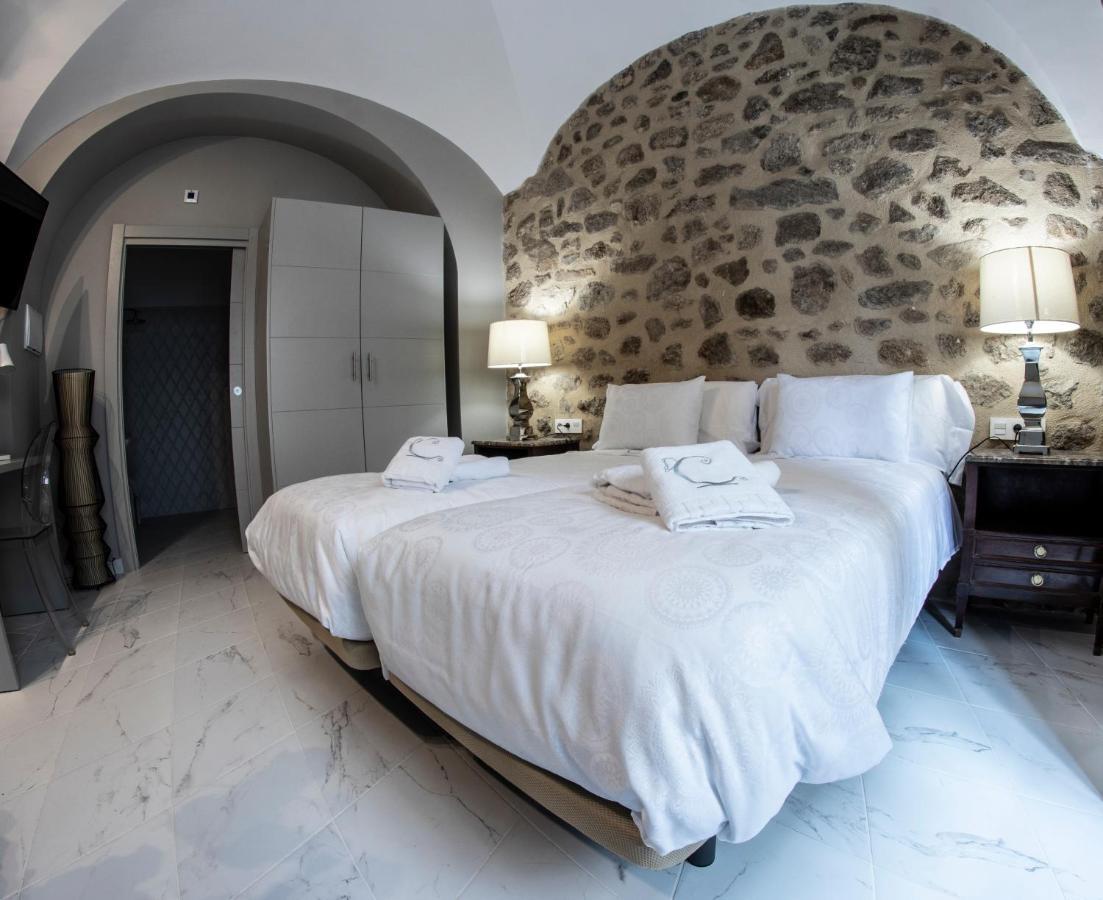 Hotel Rural La Casa De Carlota Монтанчес Экстерьер фото