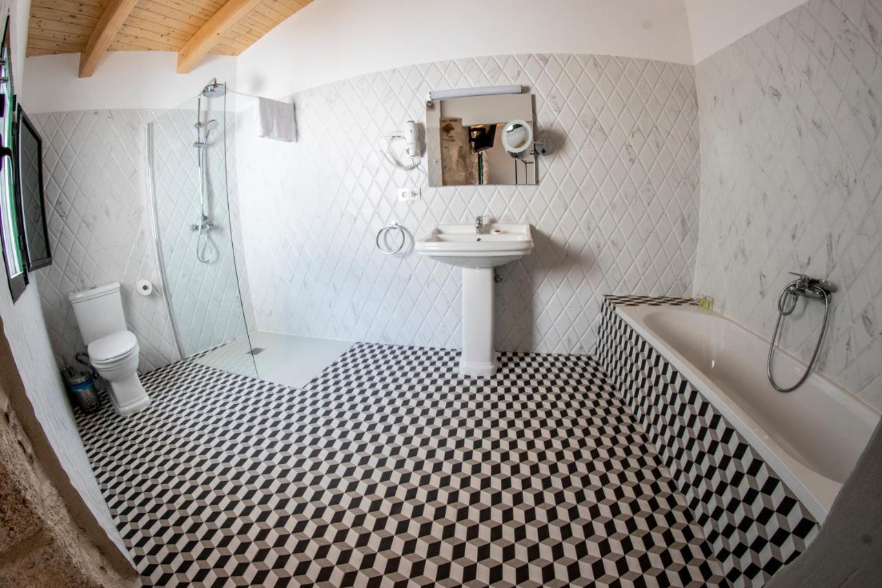 Hotel Rural La Casa De Carlota Монтанчес Экстерьер фото