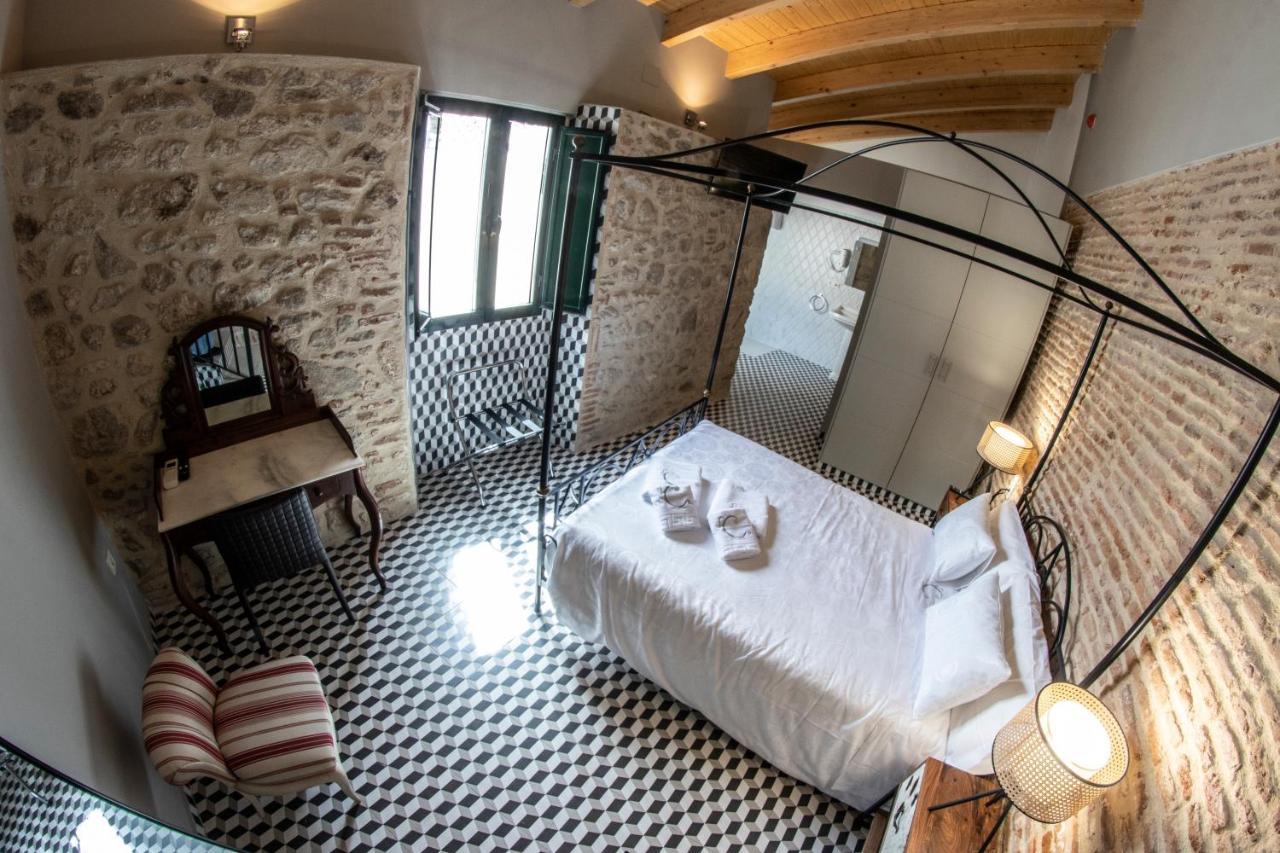 Hotel Rural La Casa De Carlota Монтанчес Экстерьер фото